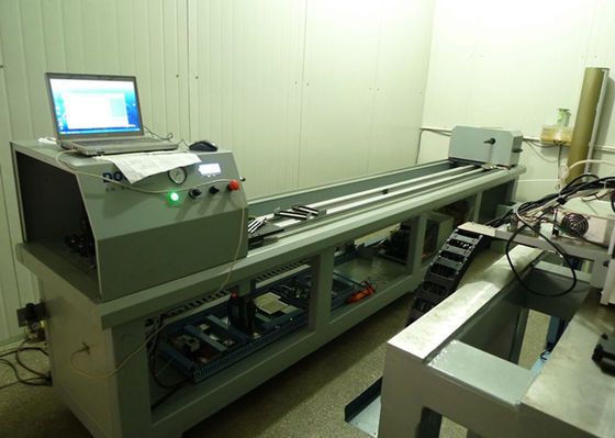 Kecepatan tinggi Biru UV Rotary Laser Engraver Tekstil Engraving Machine 640mm 820mm914mm 1018mm