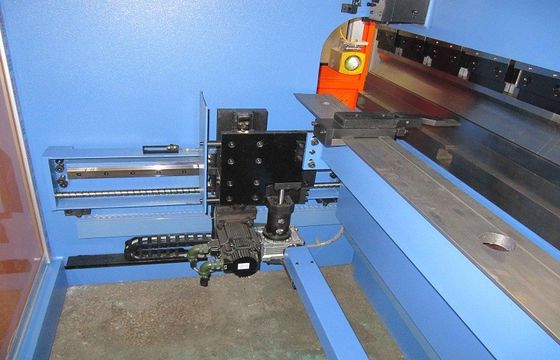 Υψηλή αποδοτικότητα CNC υδραυλικά 3mm φρένο Τύπου 100 τόνου & κάμπτοντας μηχανή