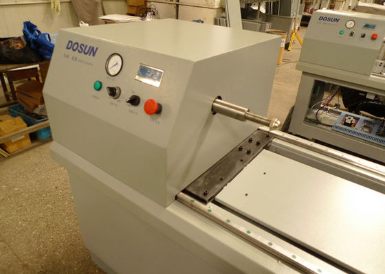 Komputer CTS Ke Layar Akurasi Tinggi Blue UV Laser Rotary Engraver 820mm / 914mm / 1018mm Ulangi Layar