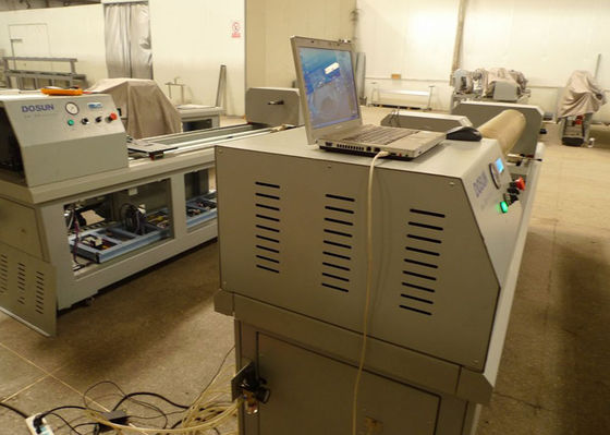 1.5KW / 220V 50Hz Rotary Laser Engraver Peralatan Biru Rotary UV Laser Engraving Mesin